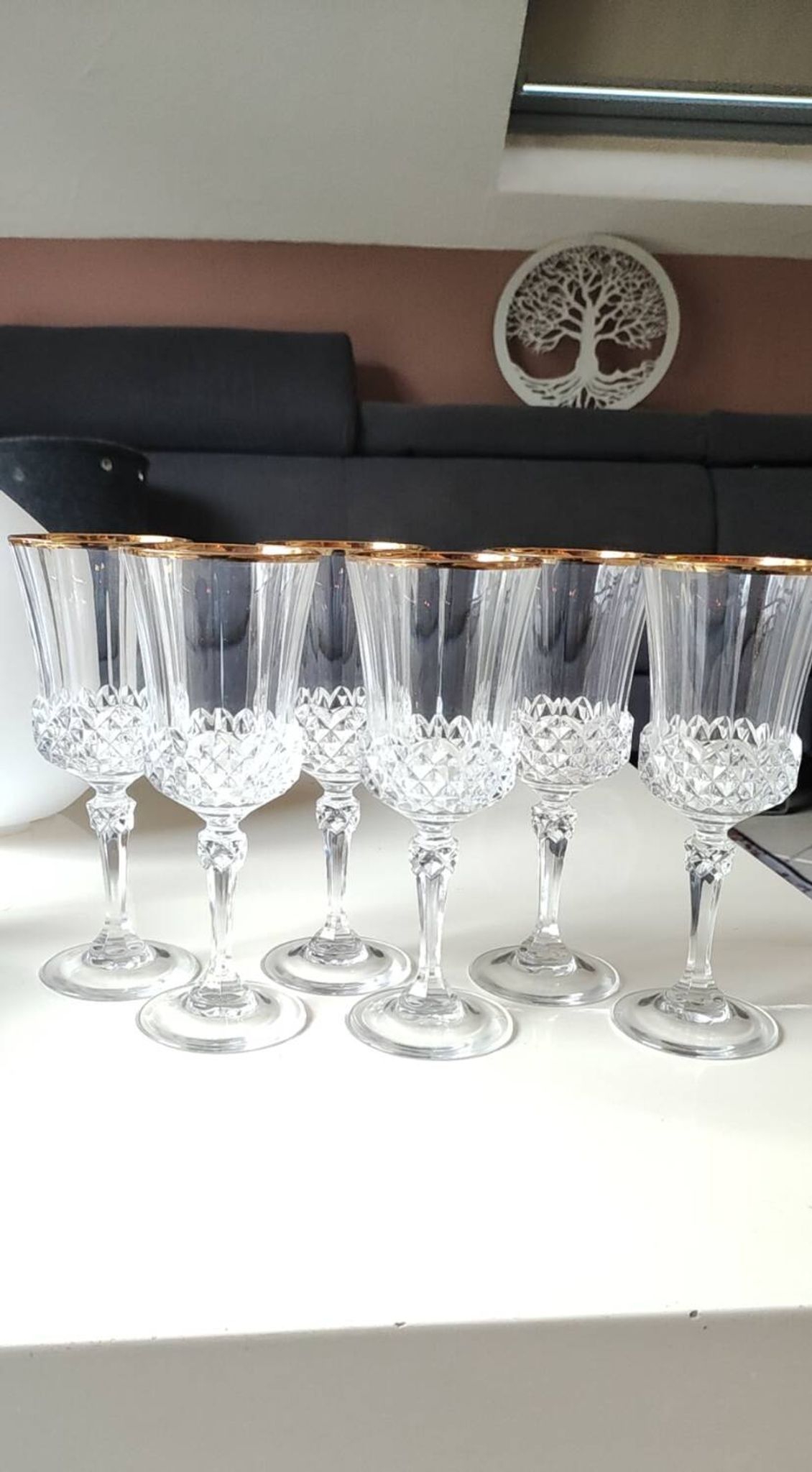 Lot of 6 x Large Wine Glasses. Valencay Gold/Crystal d'Arques model.