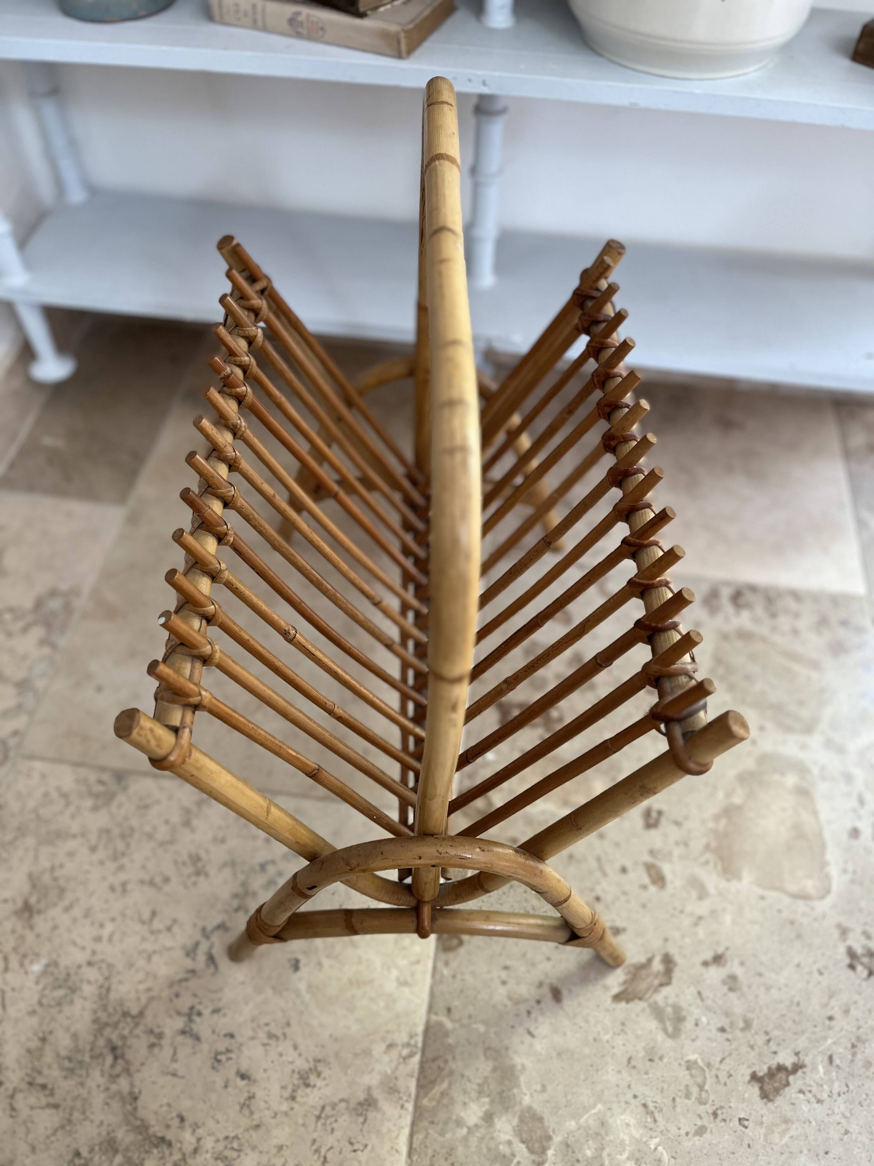 70s magazine rack in rattan & bamboo