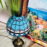 Vintage and Tiffany inspiration lamp | Coloured glass in blue & pastel pink