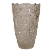 Vase motif flowers