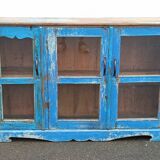 Small wooden display buffet