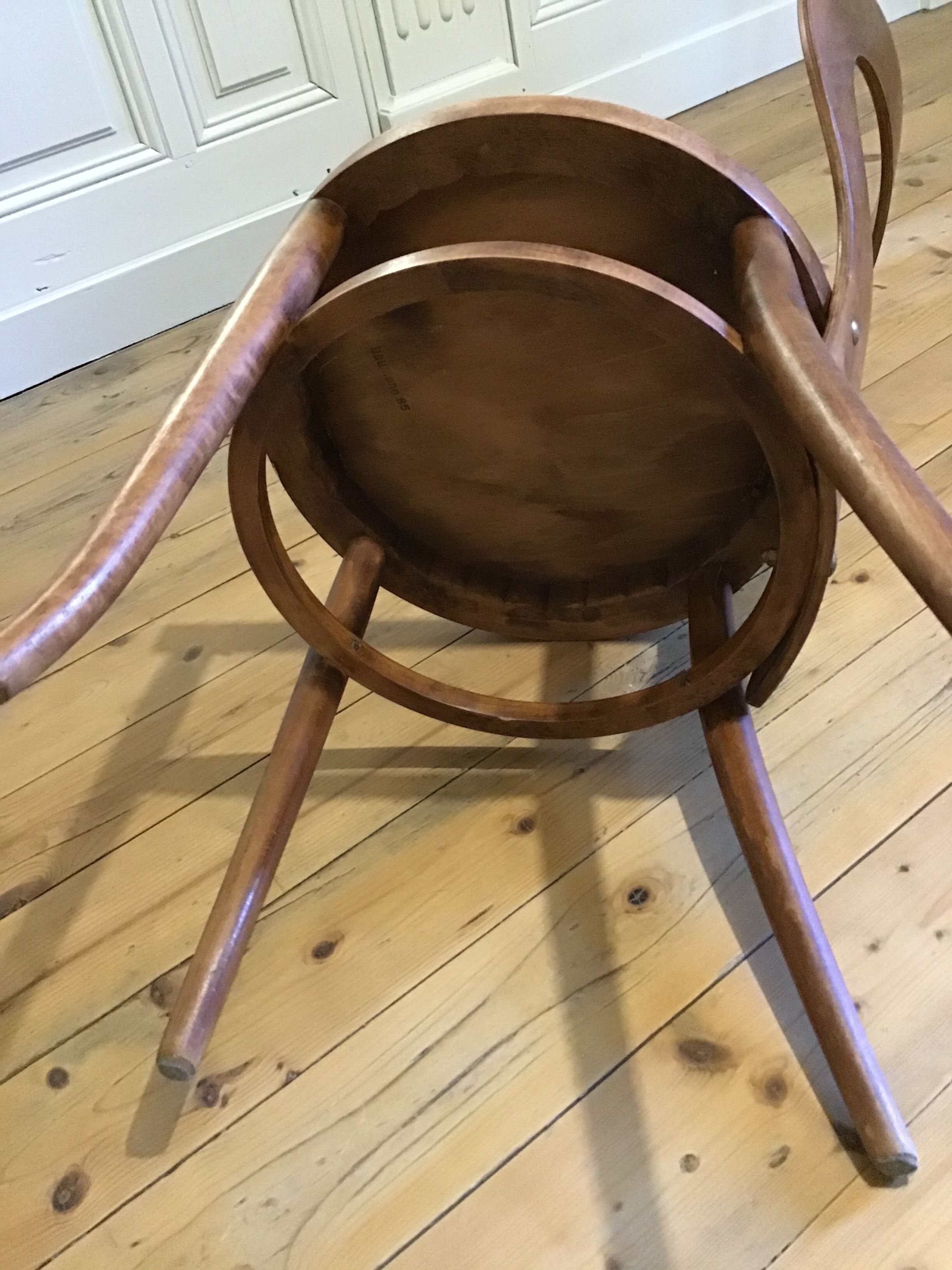 Chaise Baumann Mouette