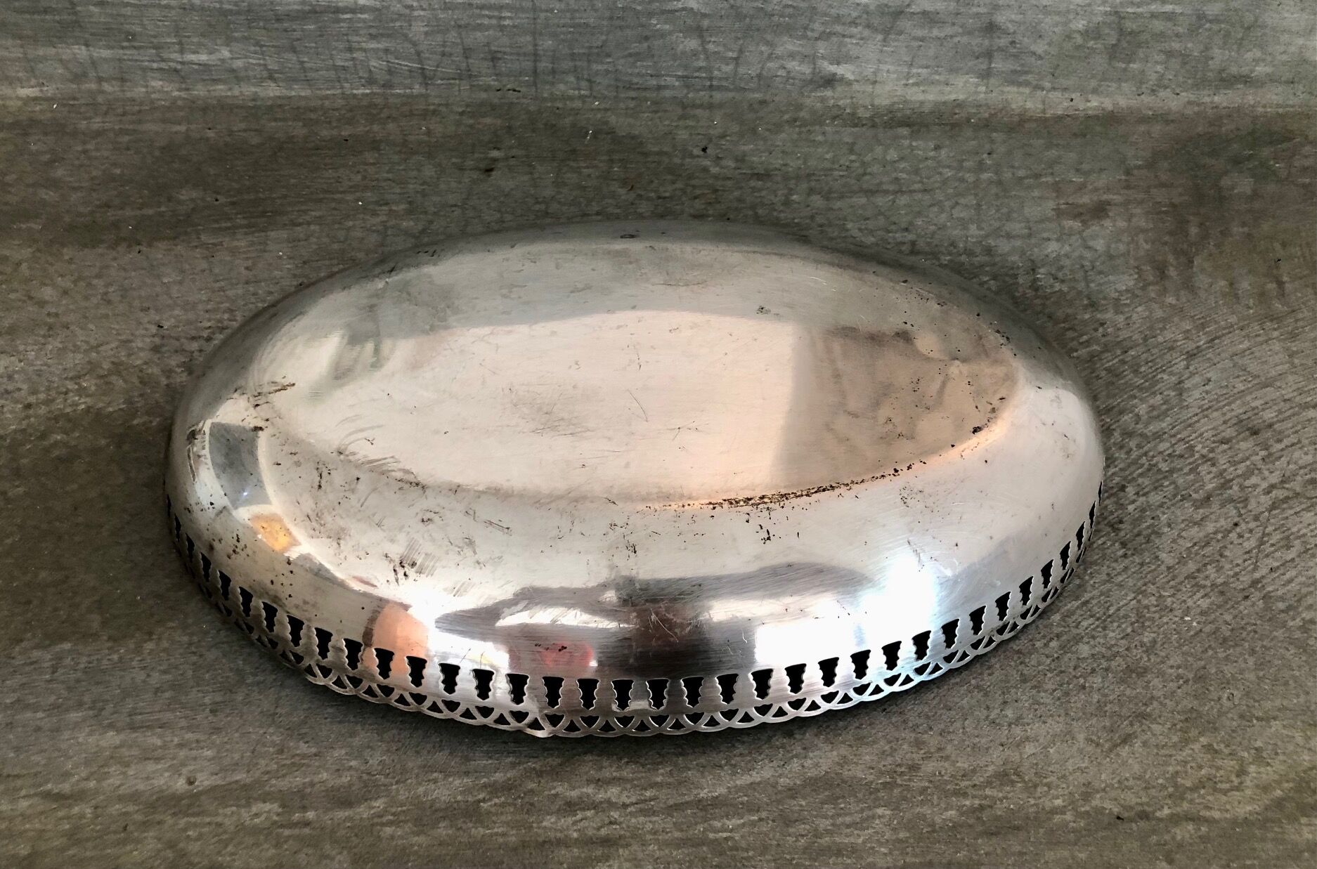 Oval bread basket, silver metal