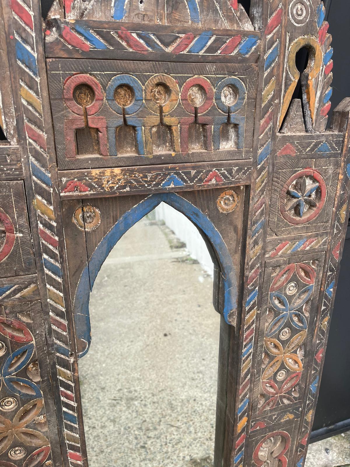 Moroccan mirror.  1m27x0m65.