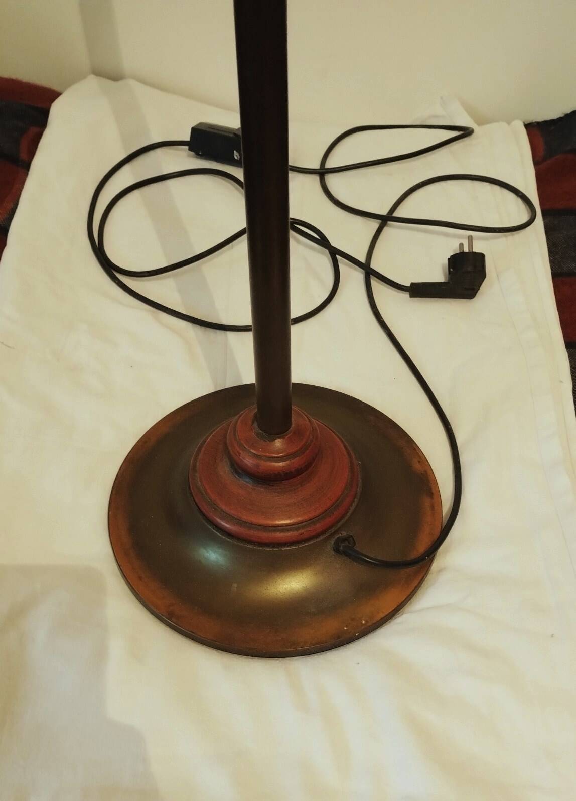 Vintage bronze halogen floor lamp