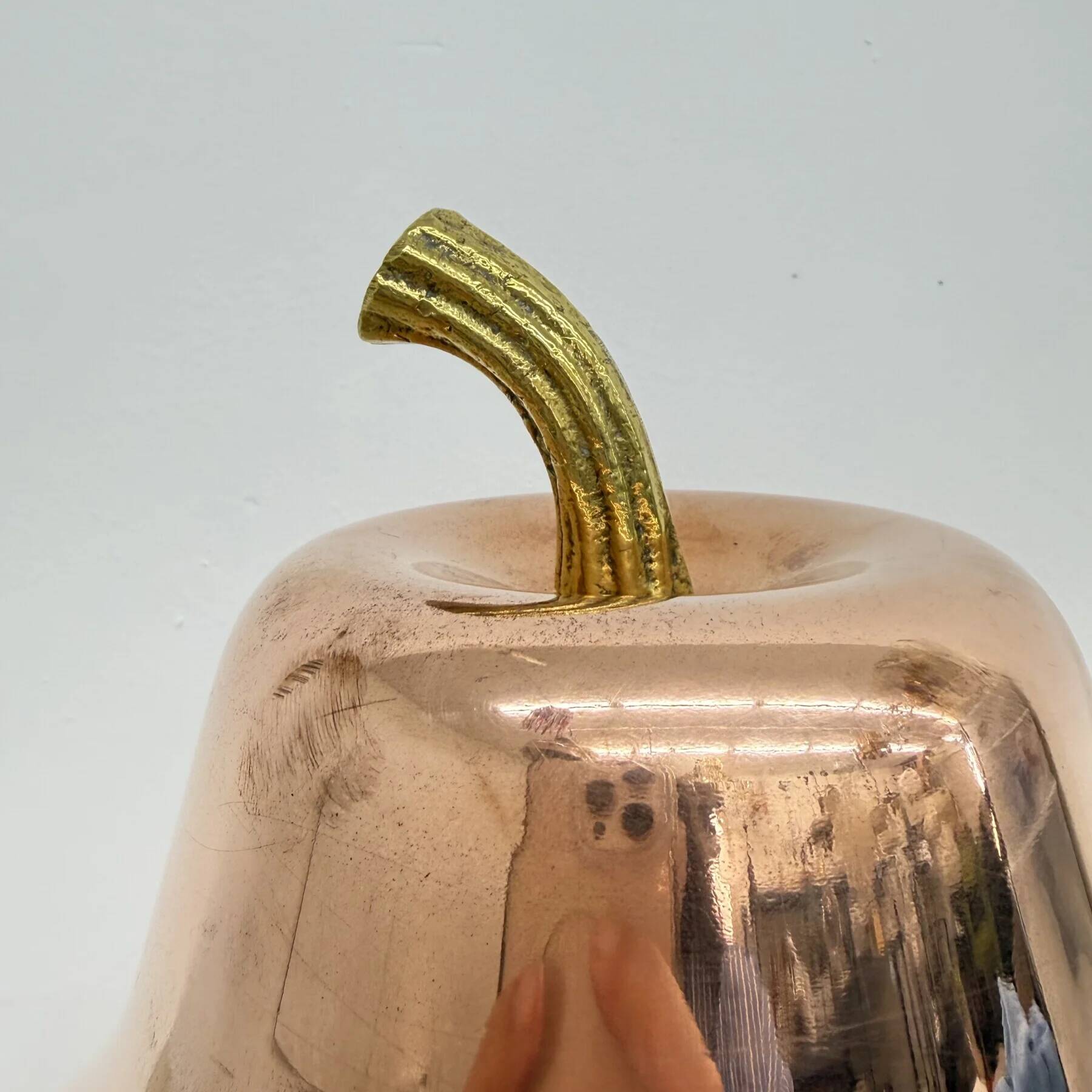 Vintage Raymor large pear-shaped copper champagne and wine cooler, Italy 1970s