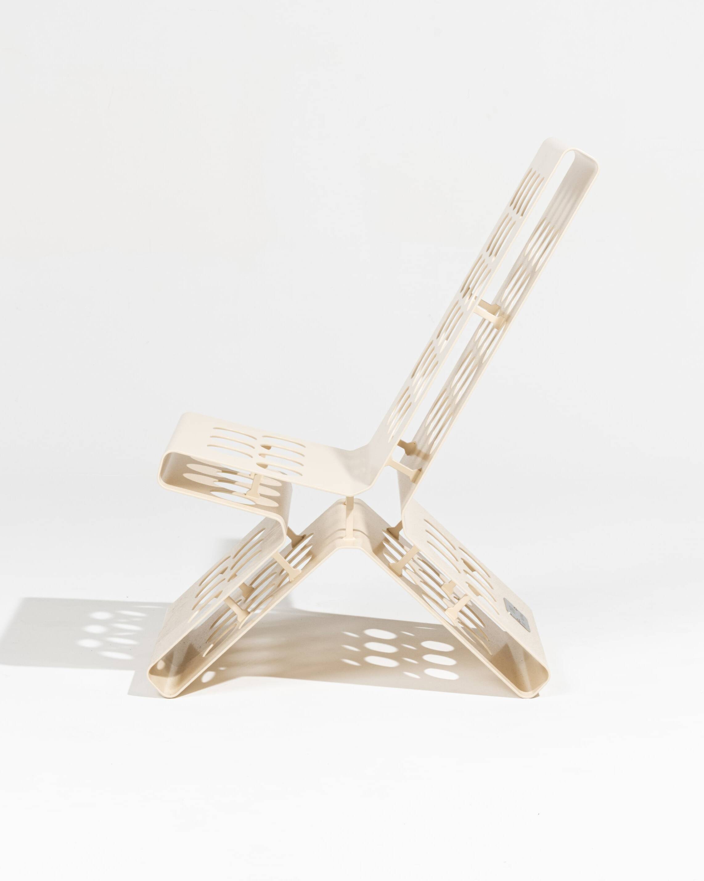 "DKR" CHAIR