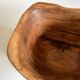 Saladier centre de table en bois d'olivier 1960 forme libre