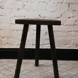 Half moon vacher tripod stool