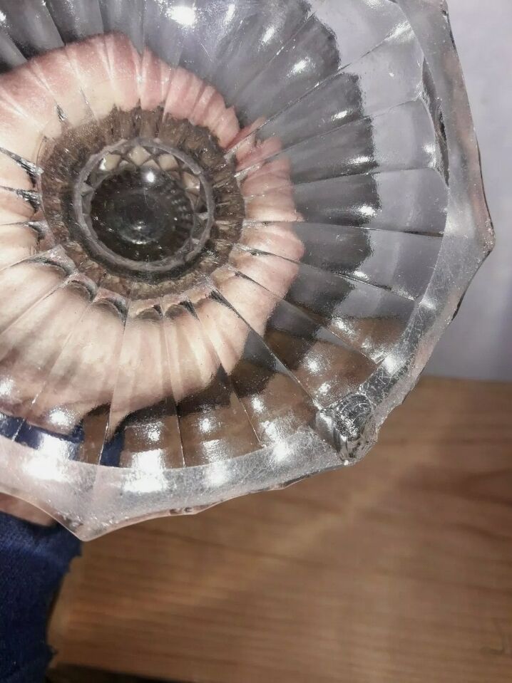Glass vase