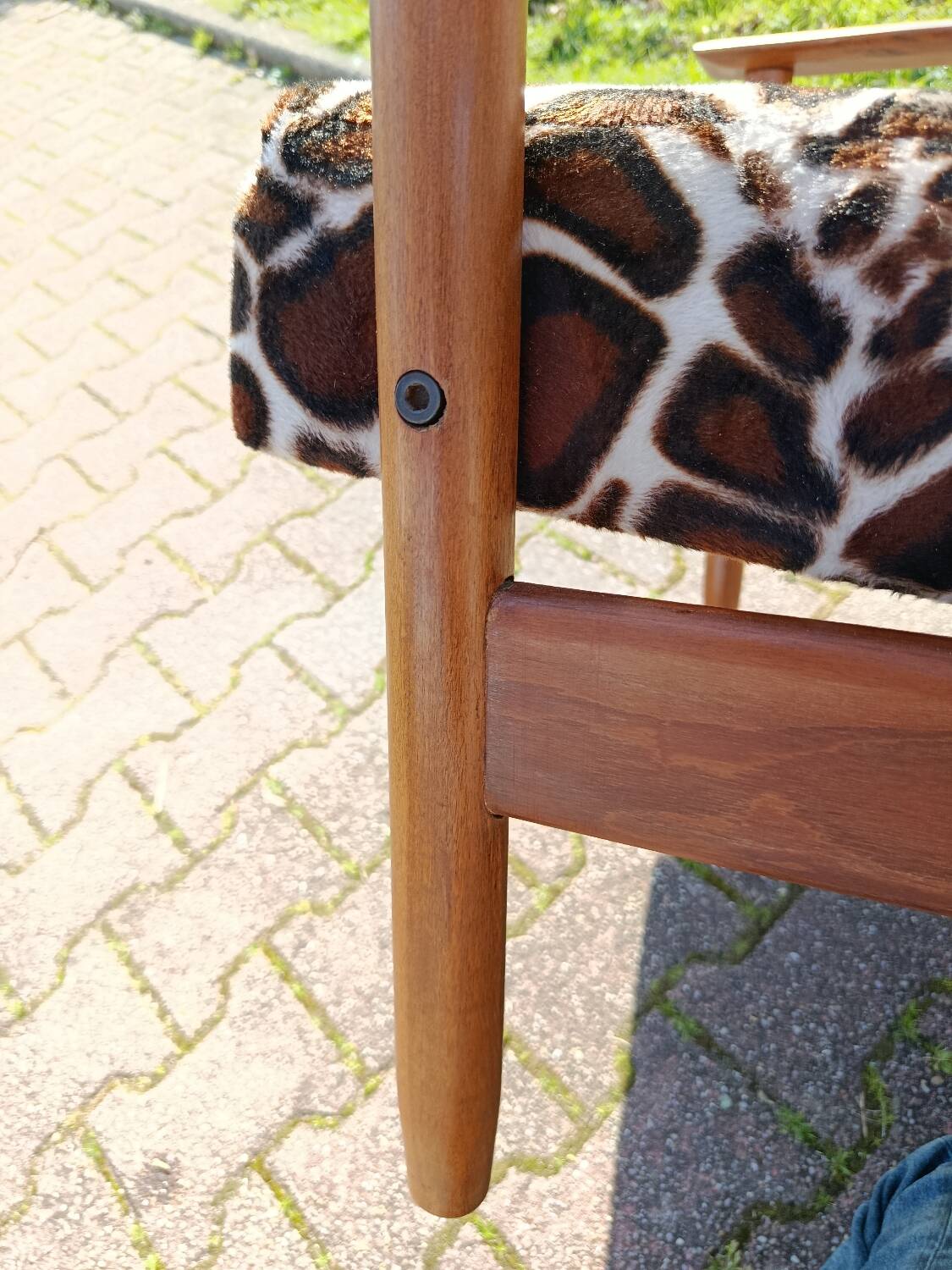 Scandinavian armchair Gérard Guermonprez