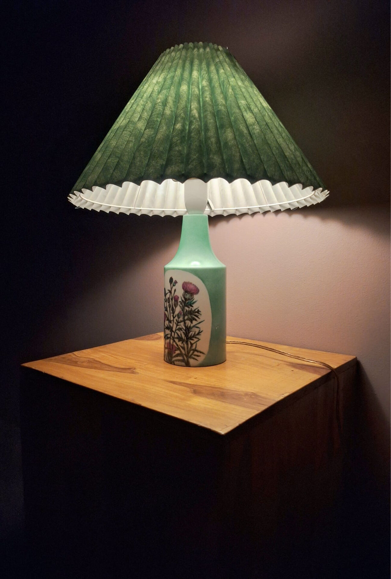 Vintage ceramic lamp, AK Kaiser, Germany, antique light fixture.