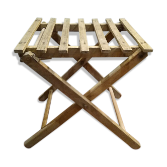 Folding stool
