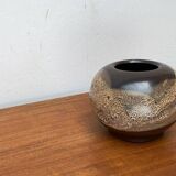 Mid-century German studio pottery vase by Till Sudeck, 1960s.