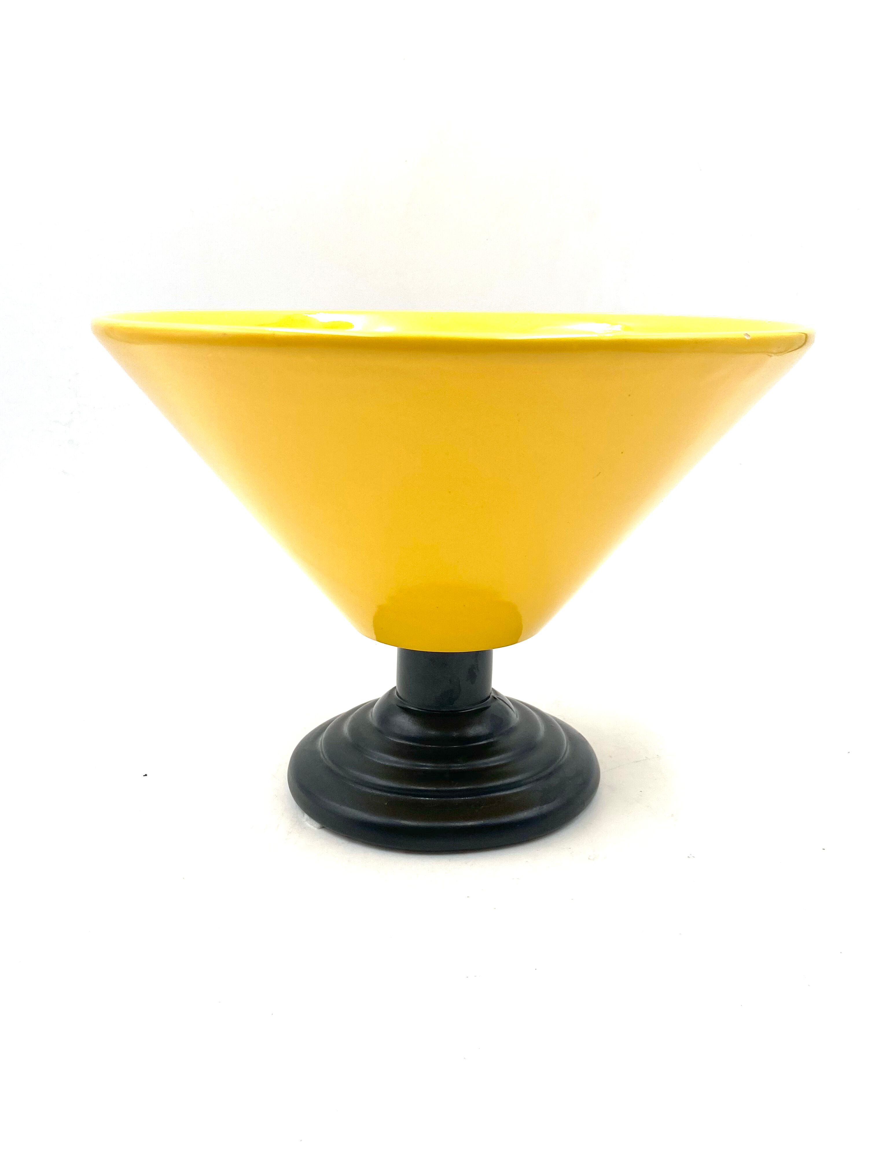 Yellow Conic Vase, postmodern, Italy 1980s