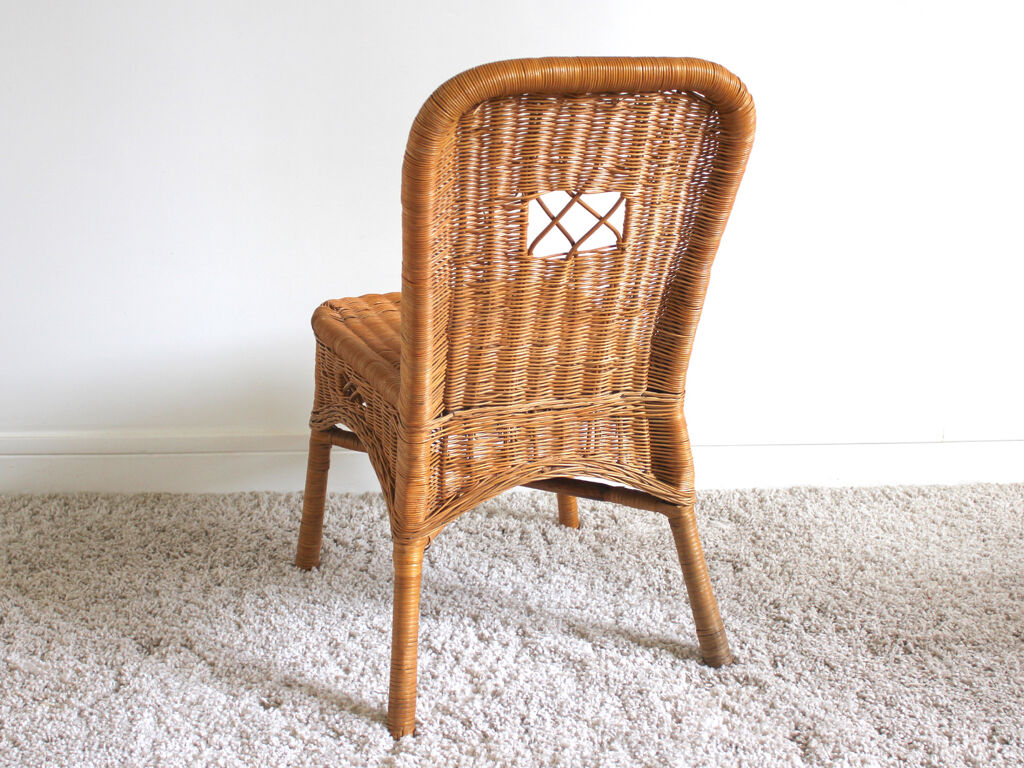 Vintage wicker chair