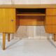 Bureau pieds compas