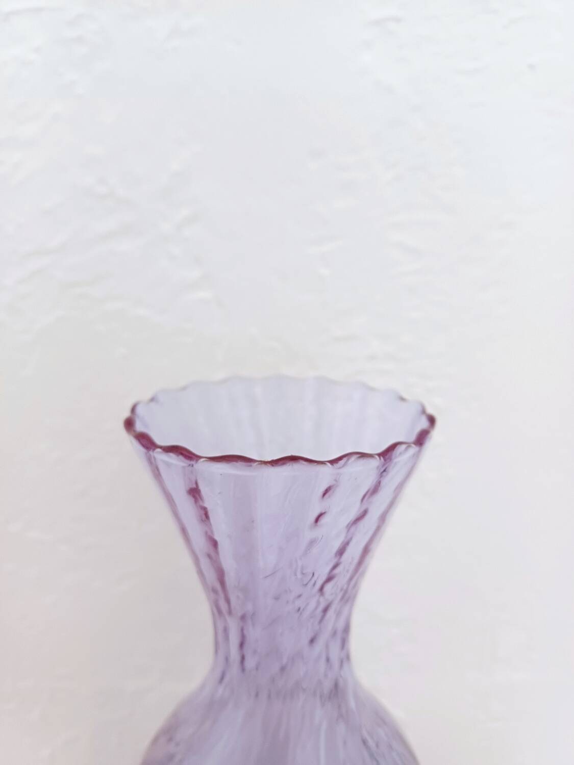 Glass vase - lavender optic swirl texture