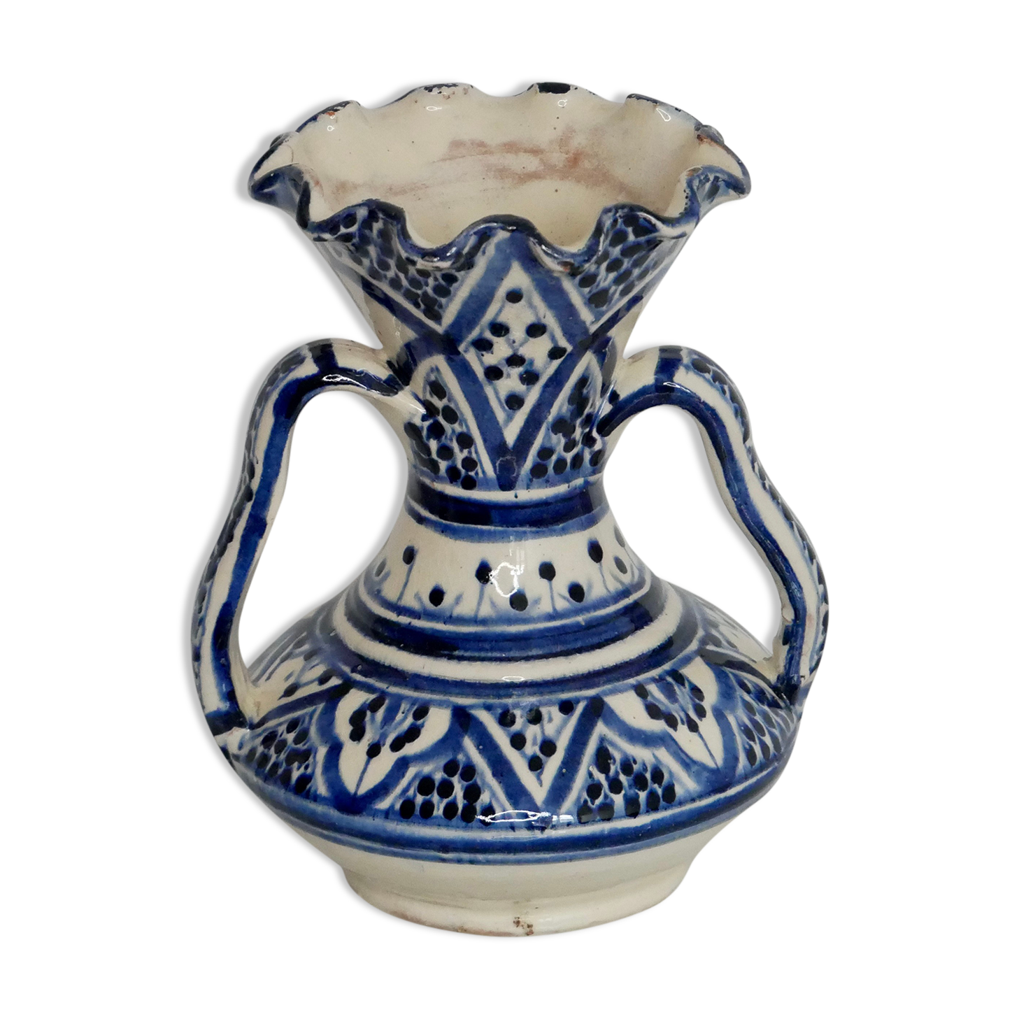 Moroccan vase safi monochrome
