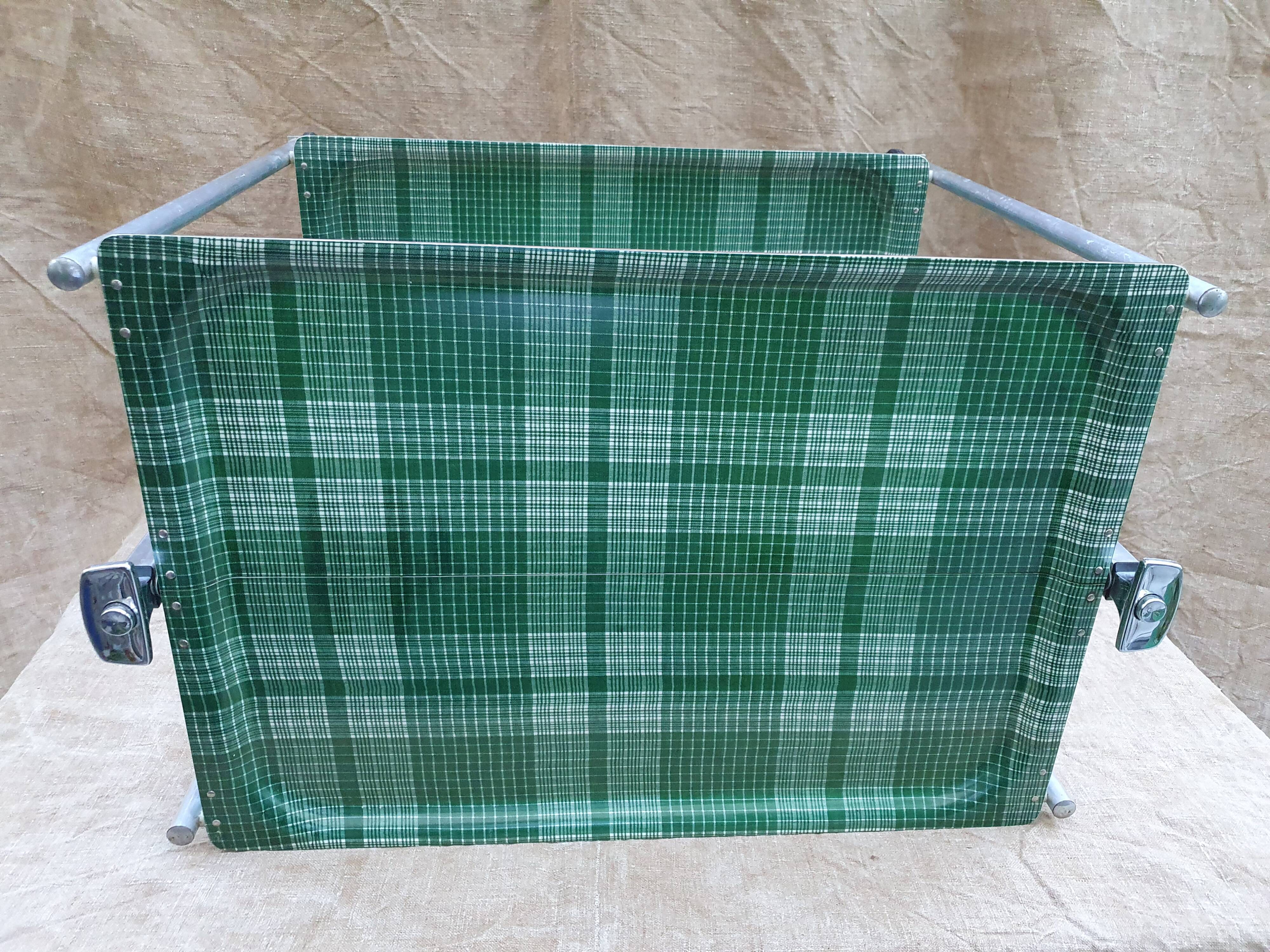 Textable folding service