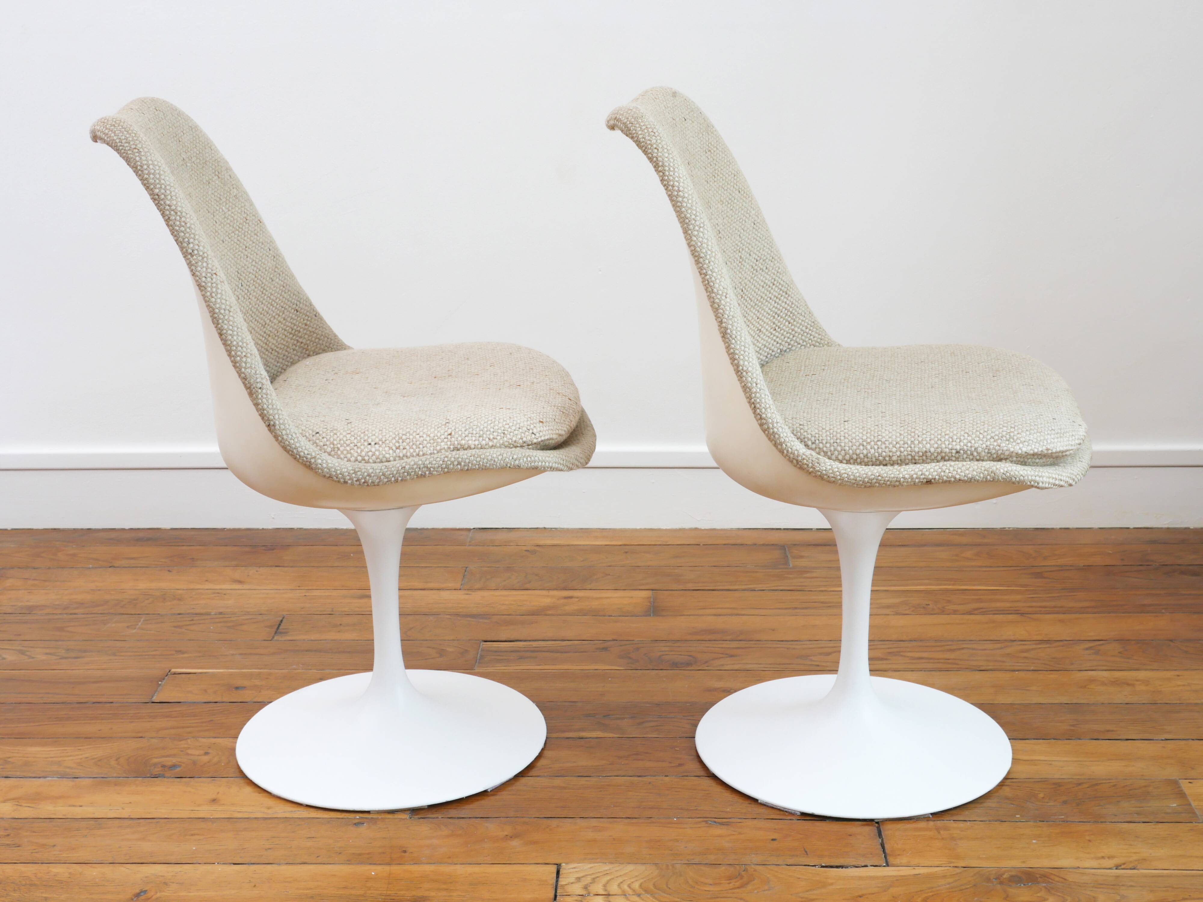 2 Tulip Chairs Knoll