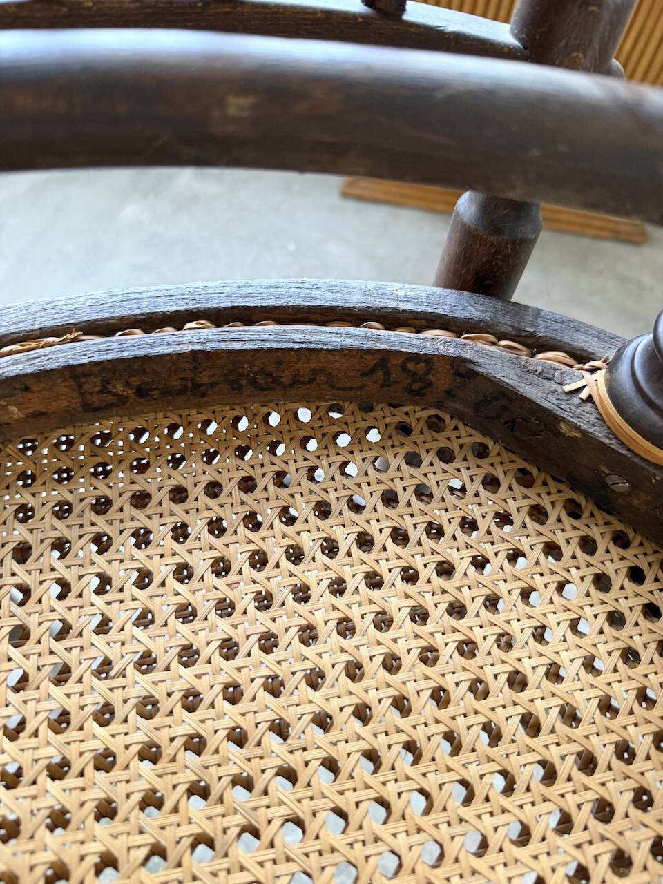 Set of 4 Fischel cane bistro chairs n019