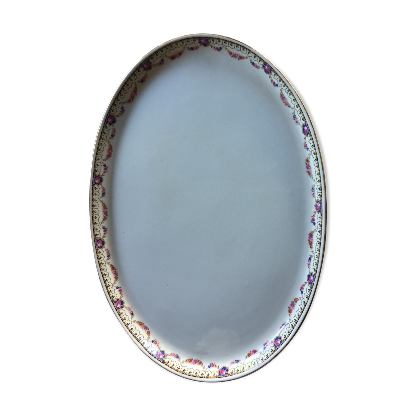 Oval porcelain dish with flower decoration