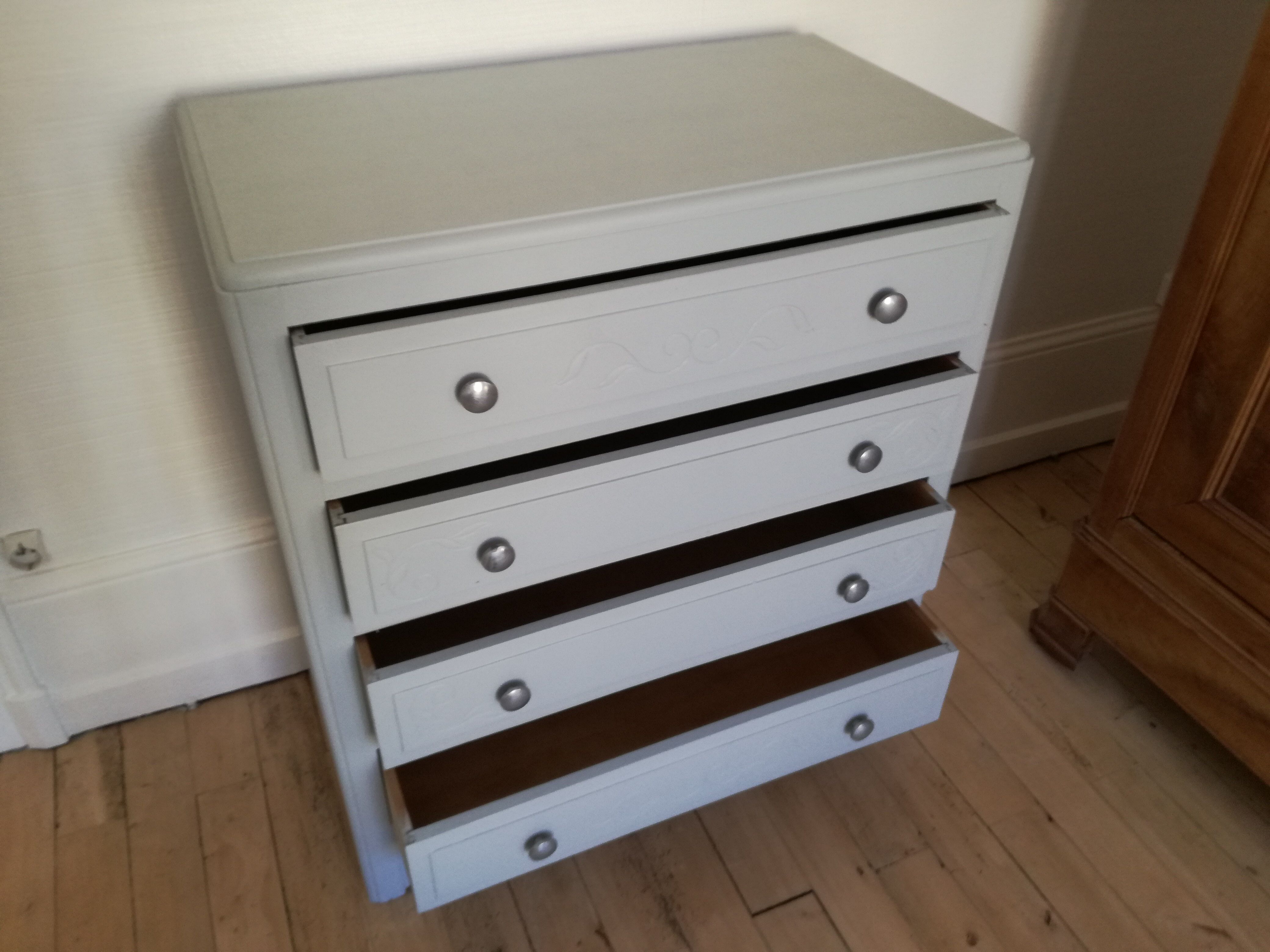 Art deco 1930 chest of drawers