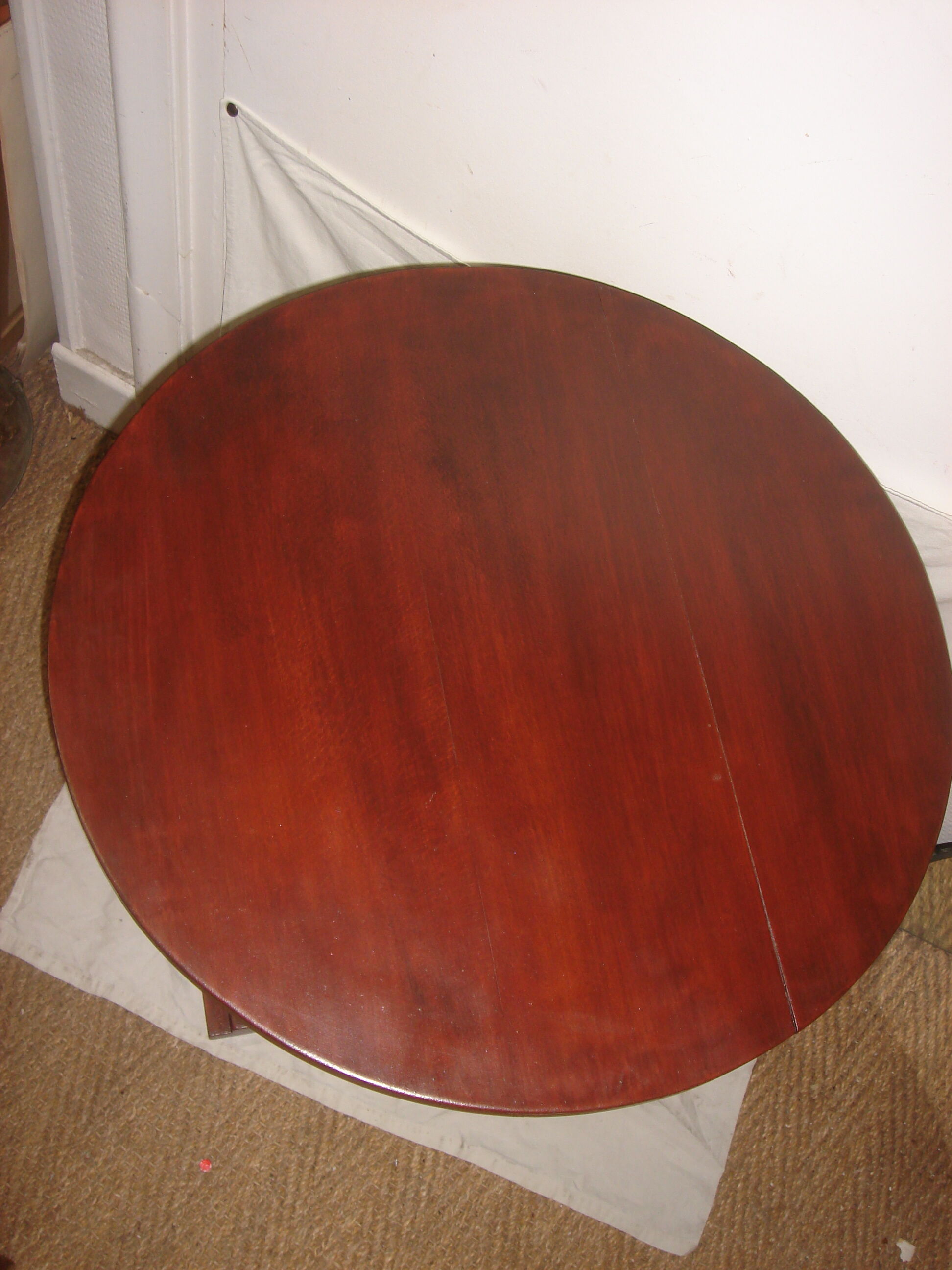 Art deco pedestal table