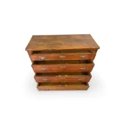 Antique Italian walnut chest of drawers dating to the late 19th centur