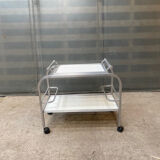 Serving table