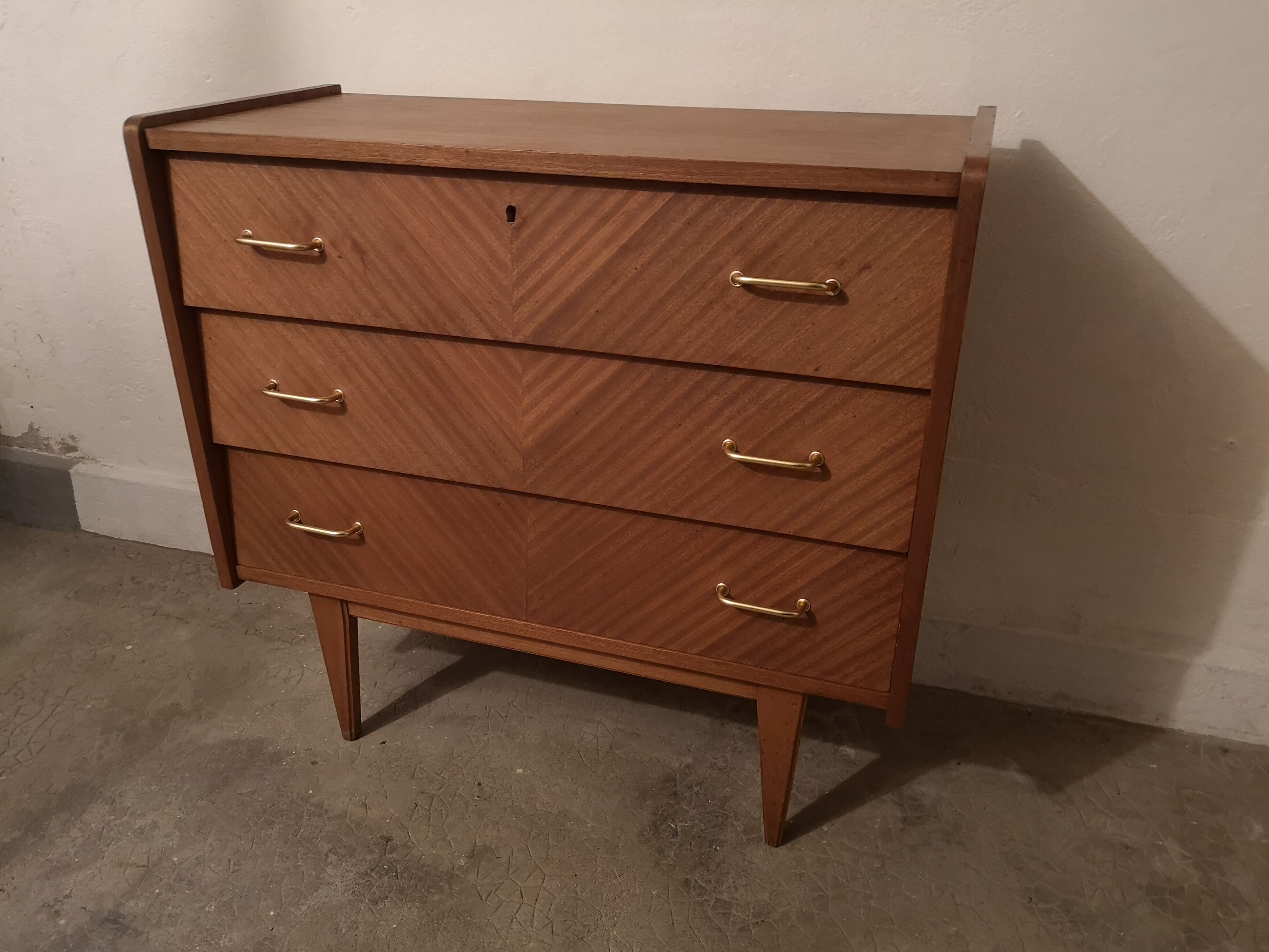 Vintage dresser