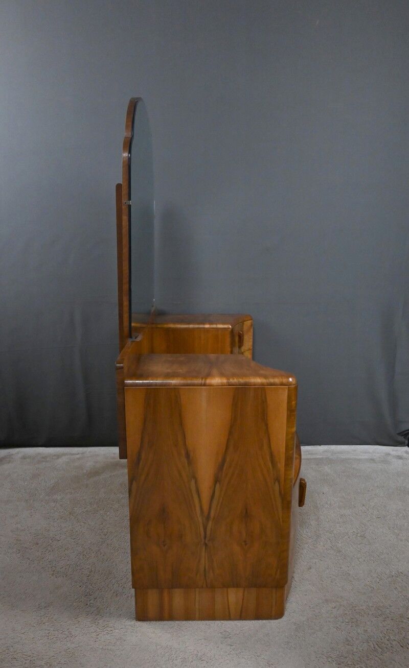 Commode-coiffeuse en ronce de noyer, Angleterre – 1920