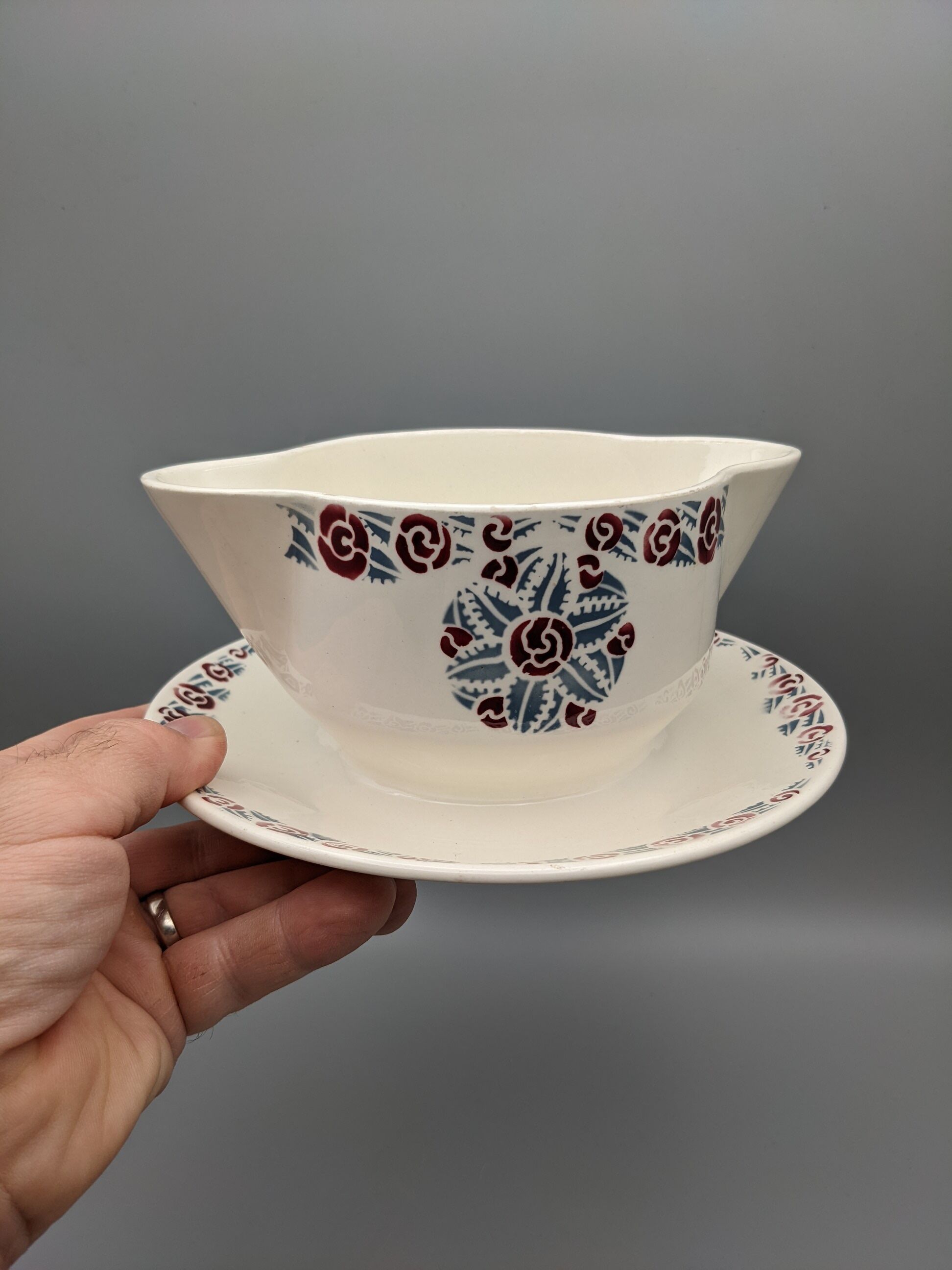 Old sauce boat faience model etoile badonviller