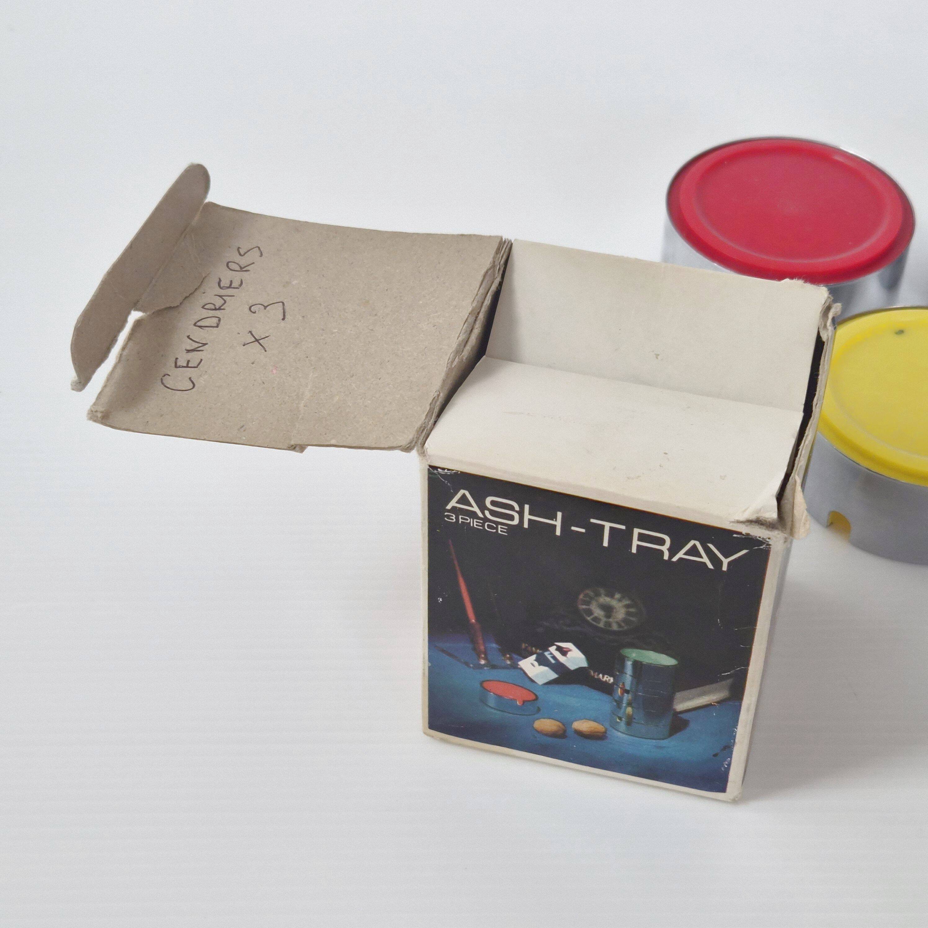 Set of 3 vintage ashtrays by Isamu Kenmochi 1970