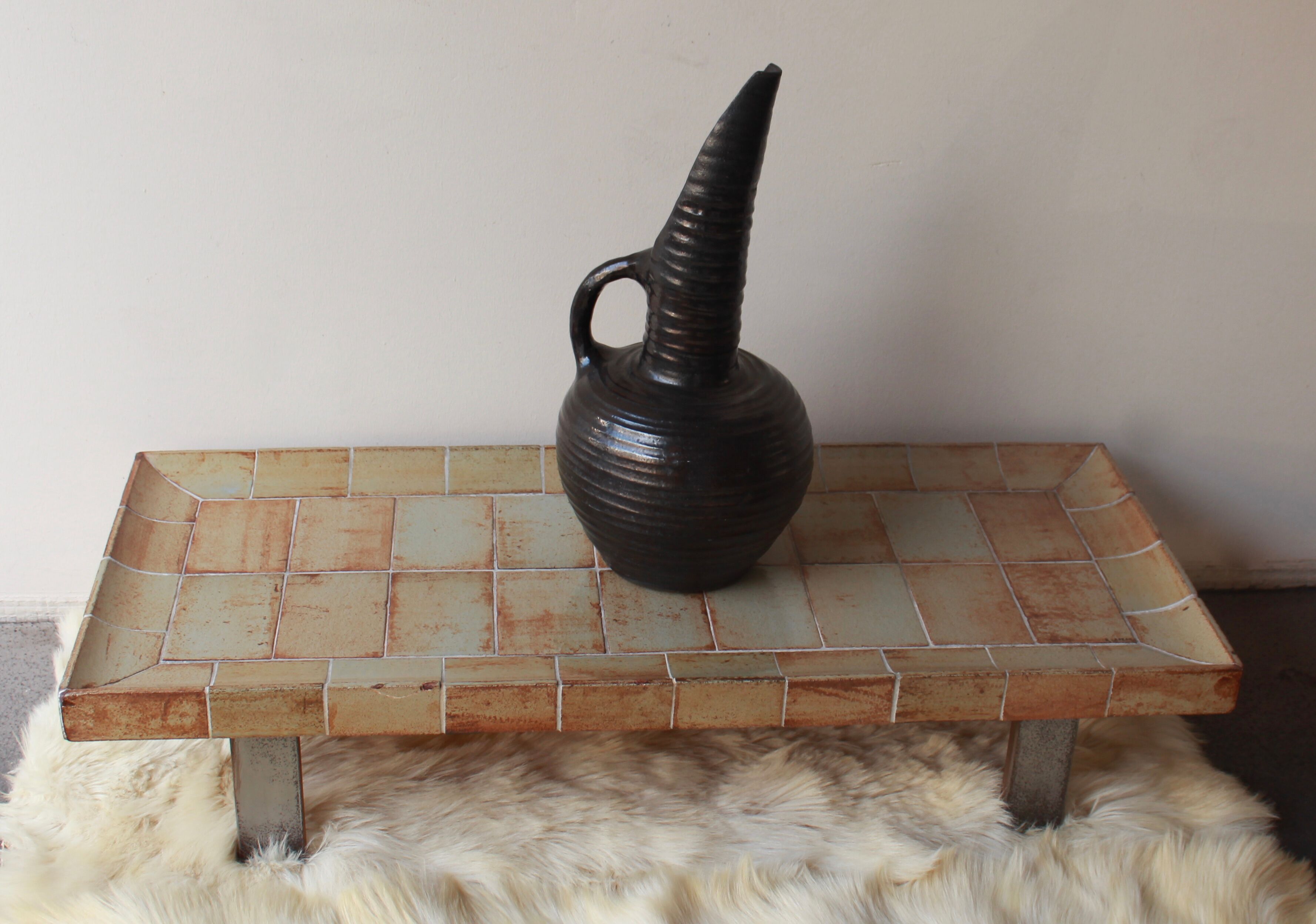 Table basse Roger Capron modèle cuvette