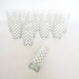 Set of 11 white checkerboard glasses