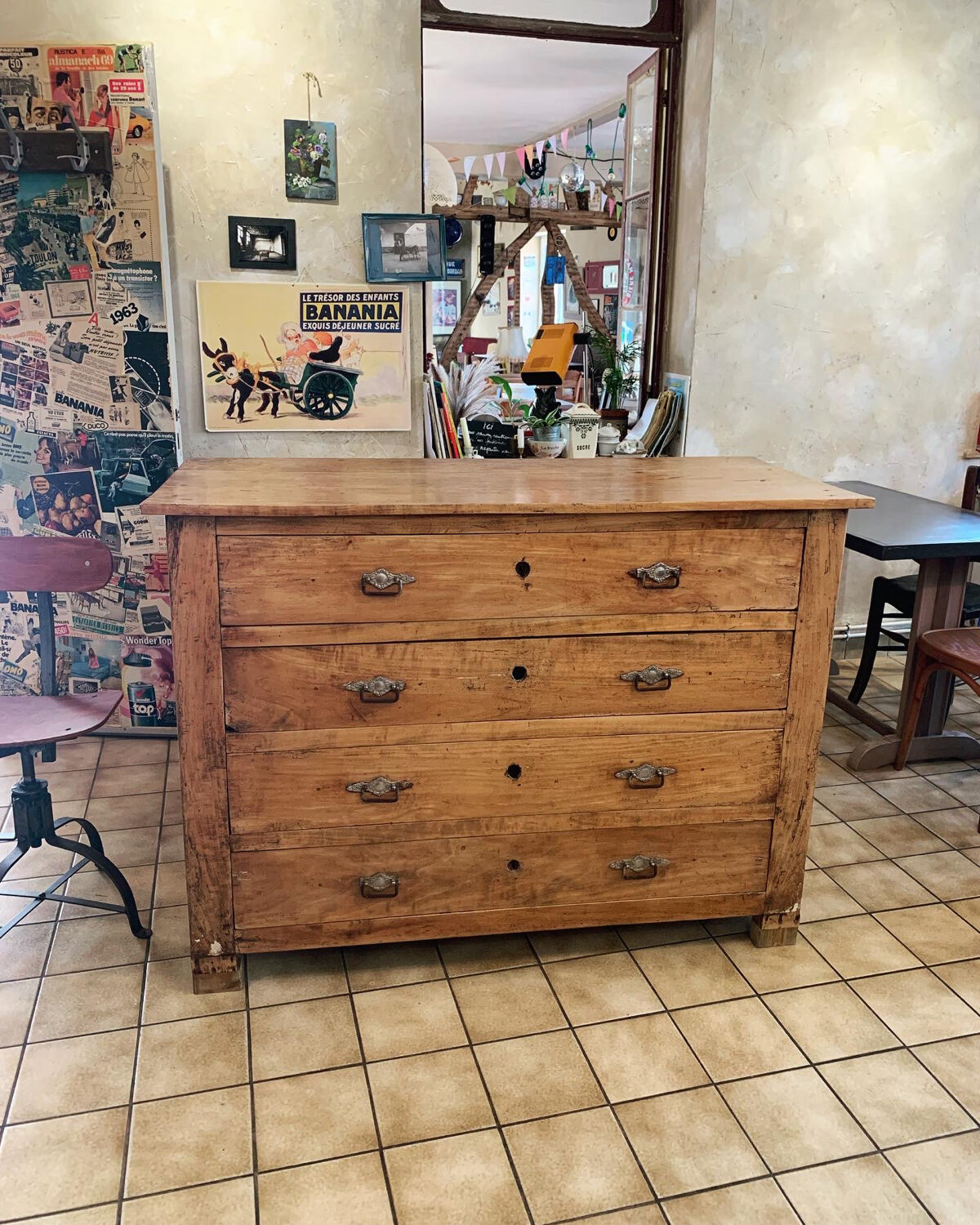 Cherry chest of drawers
