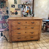 Cherry chest of drawers