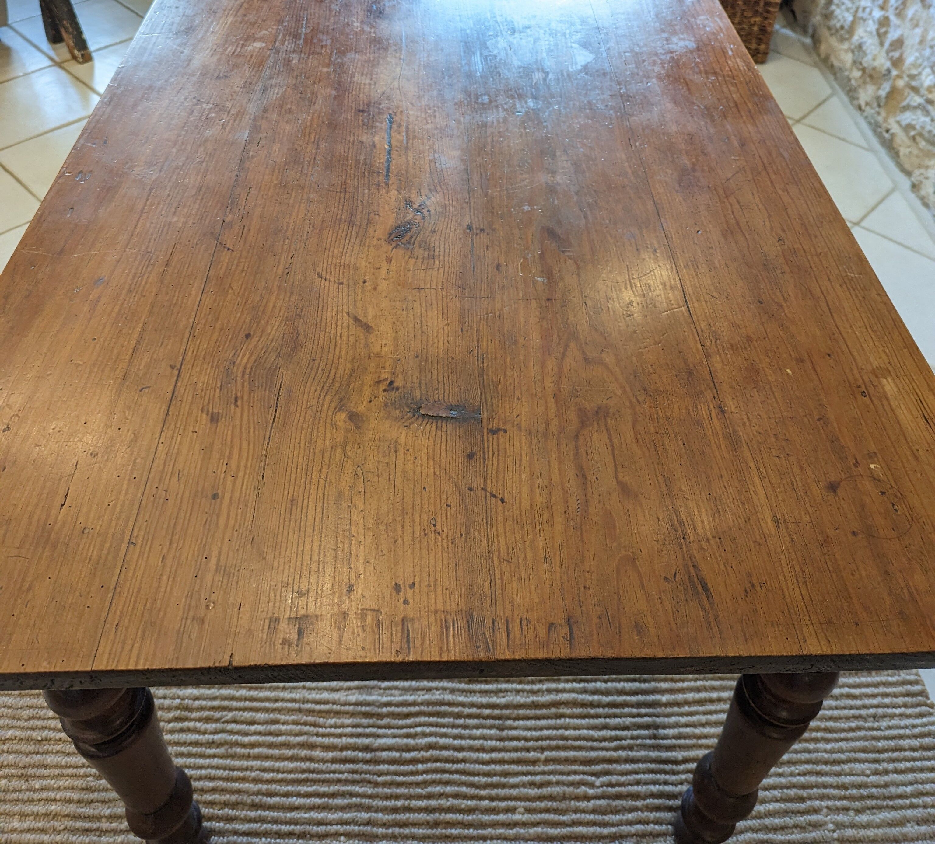 Farmhouse table