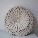 Set of 2 pleated round cushions