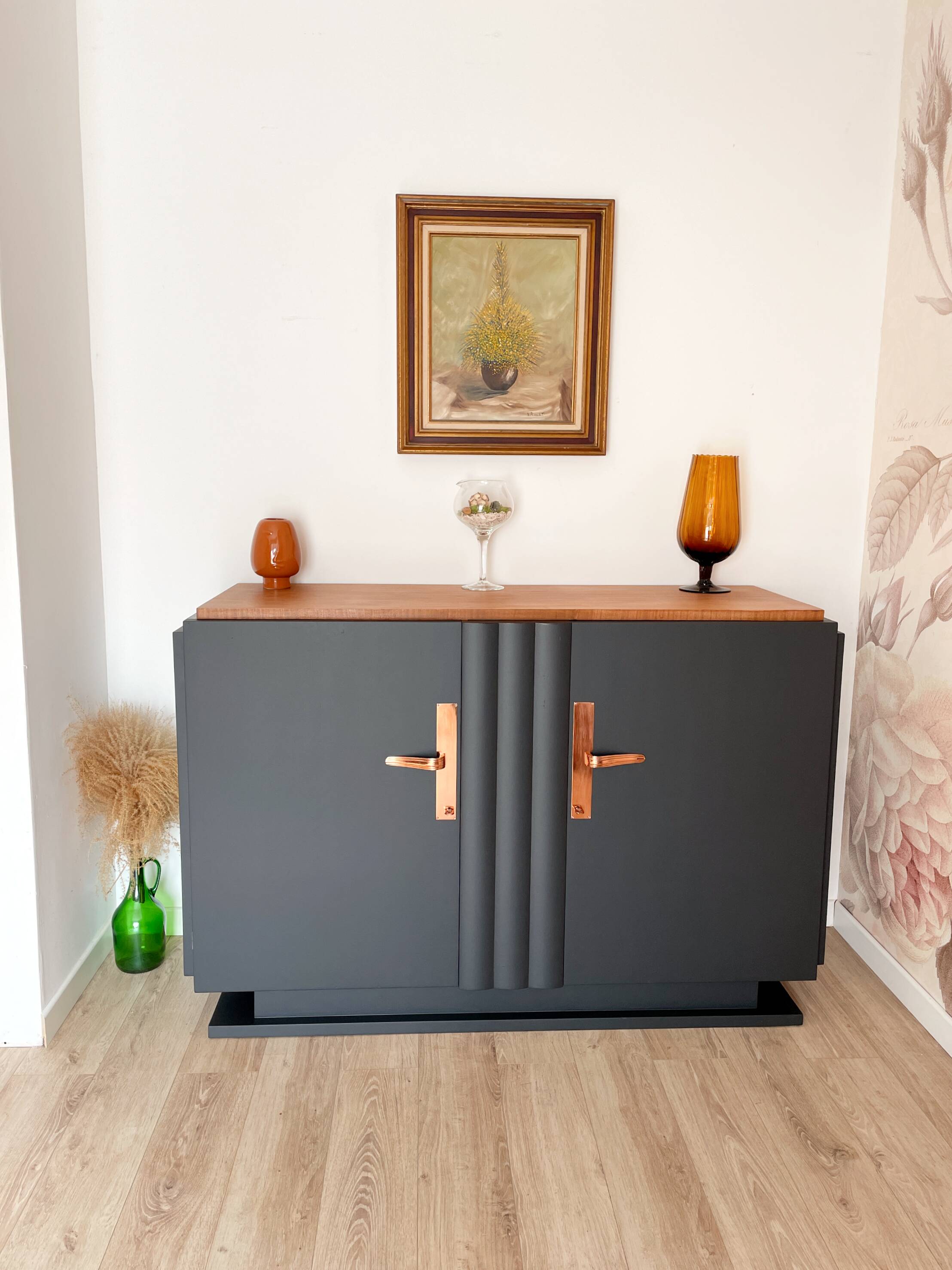 Buffet vintage noir mat et bois brut
