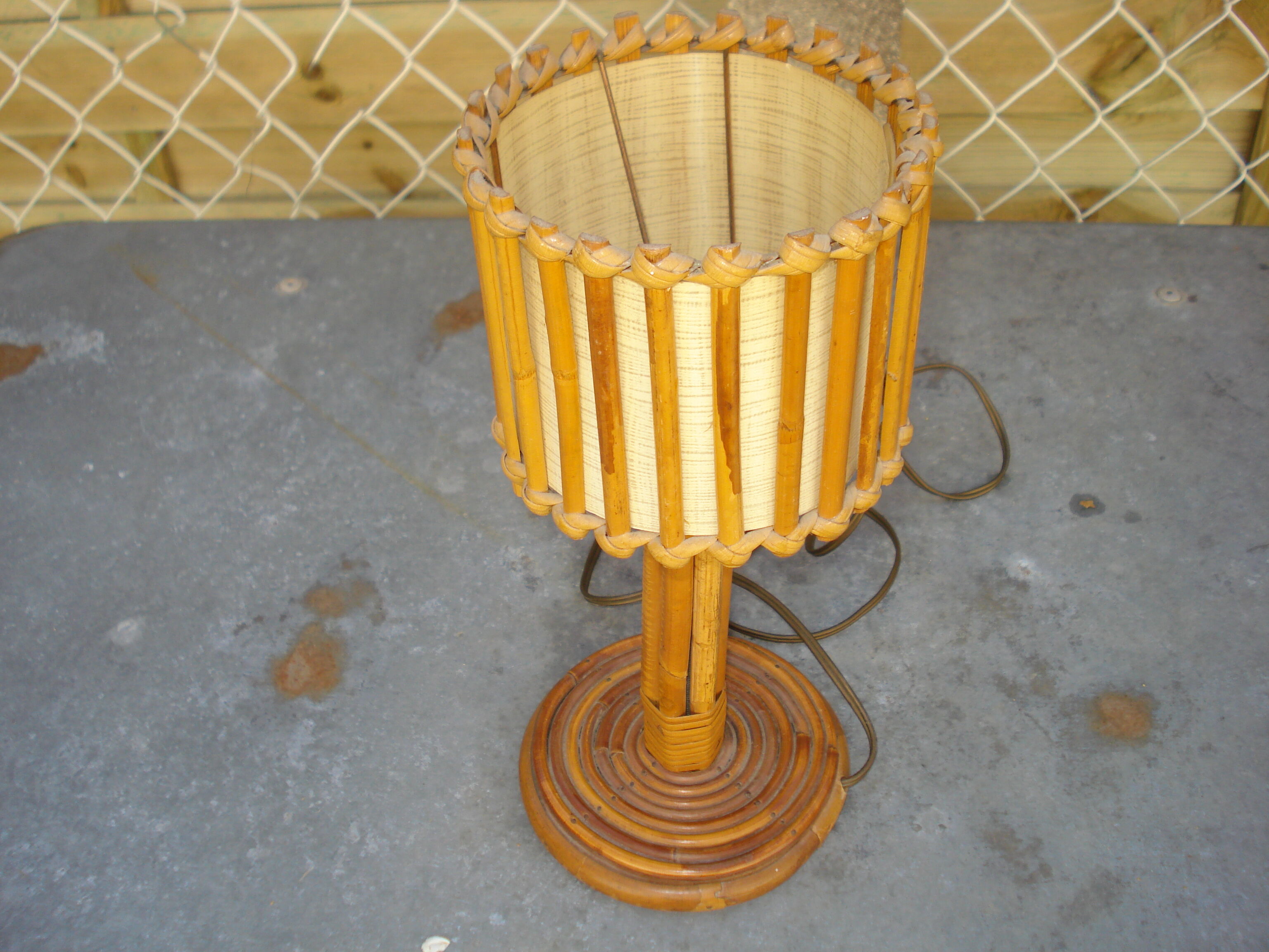 60s bamboo rattan lamp