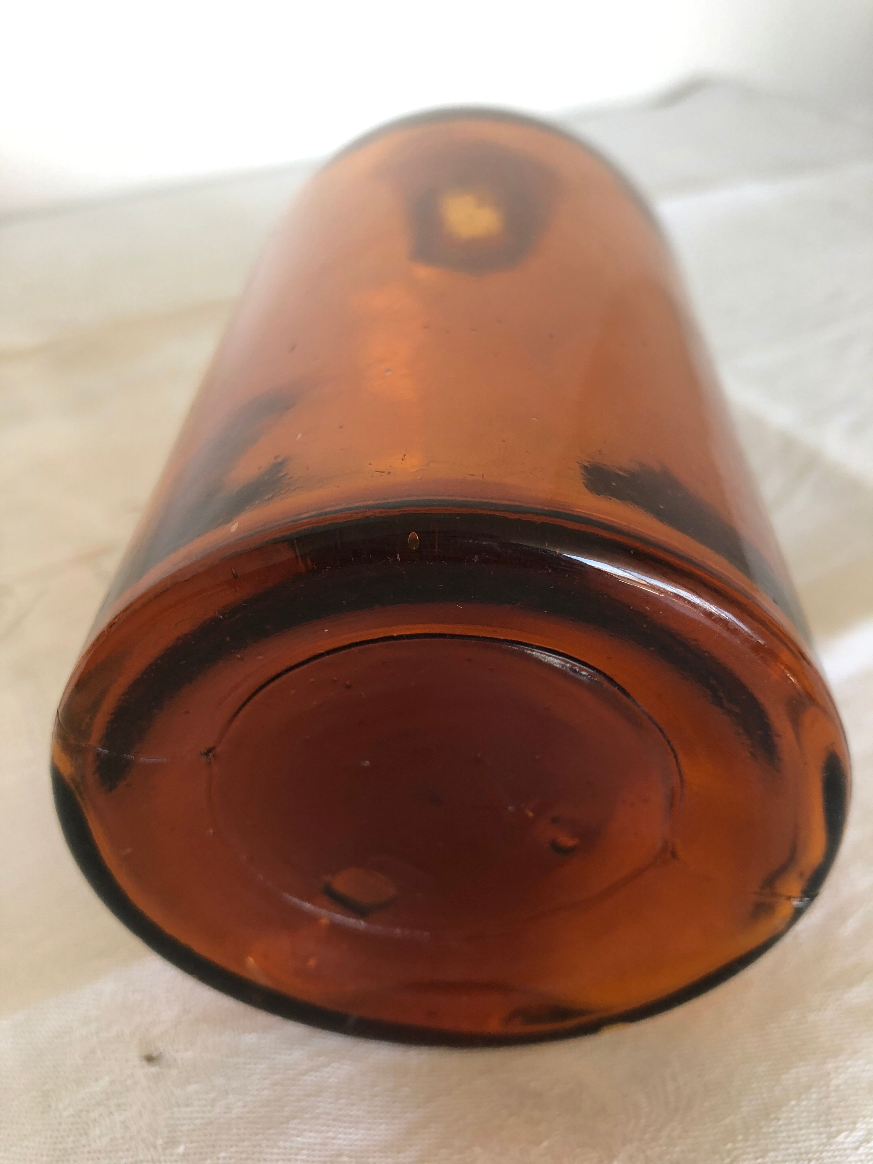 Amber glass bottle