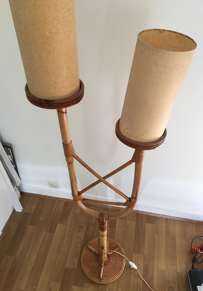 Vintage rattan lamppost
