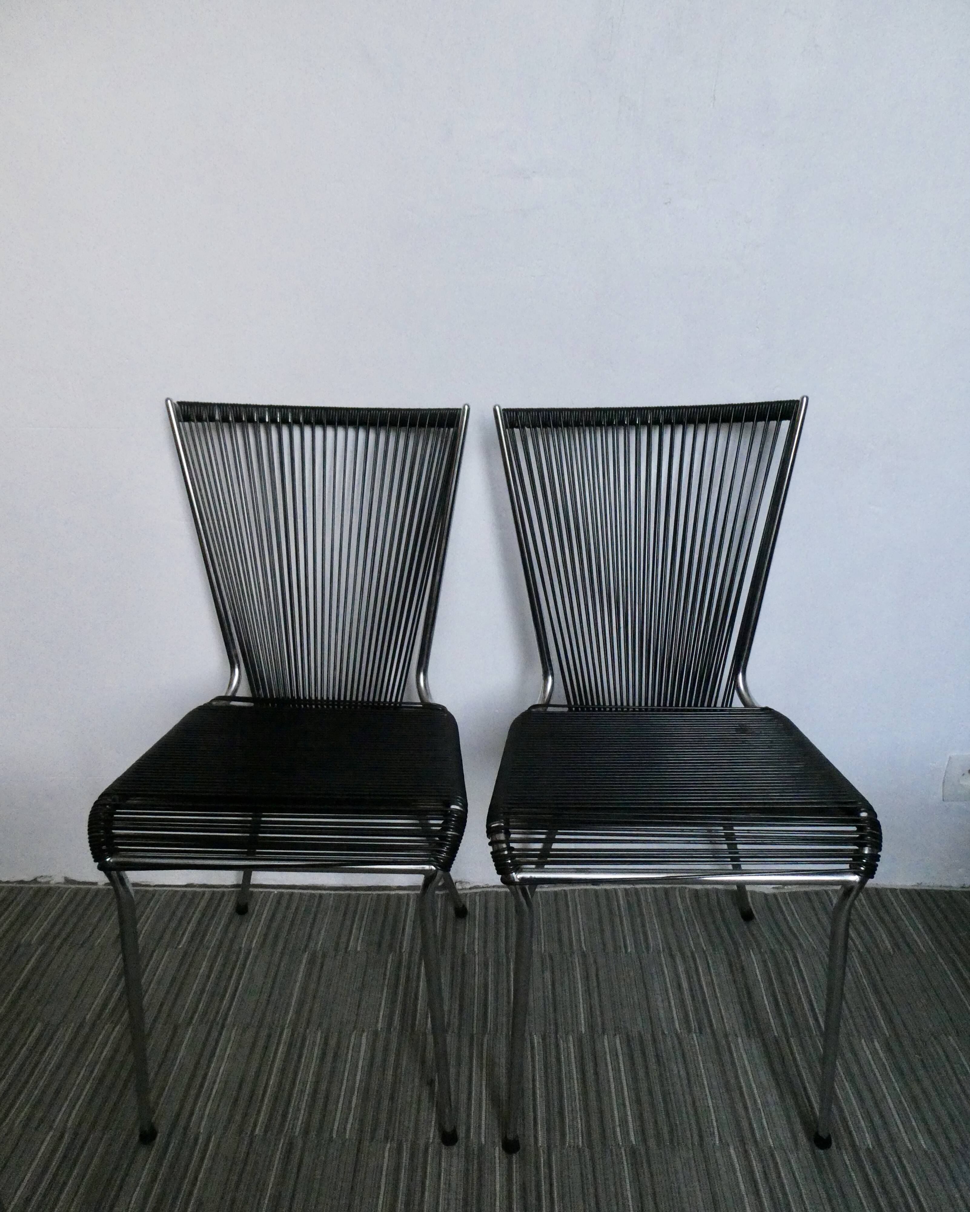 Ensemble de 4 chaises scoubidou des années 60