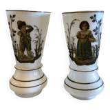 Paire de vases en opaline