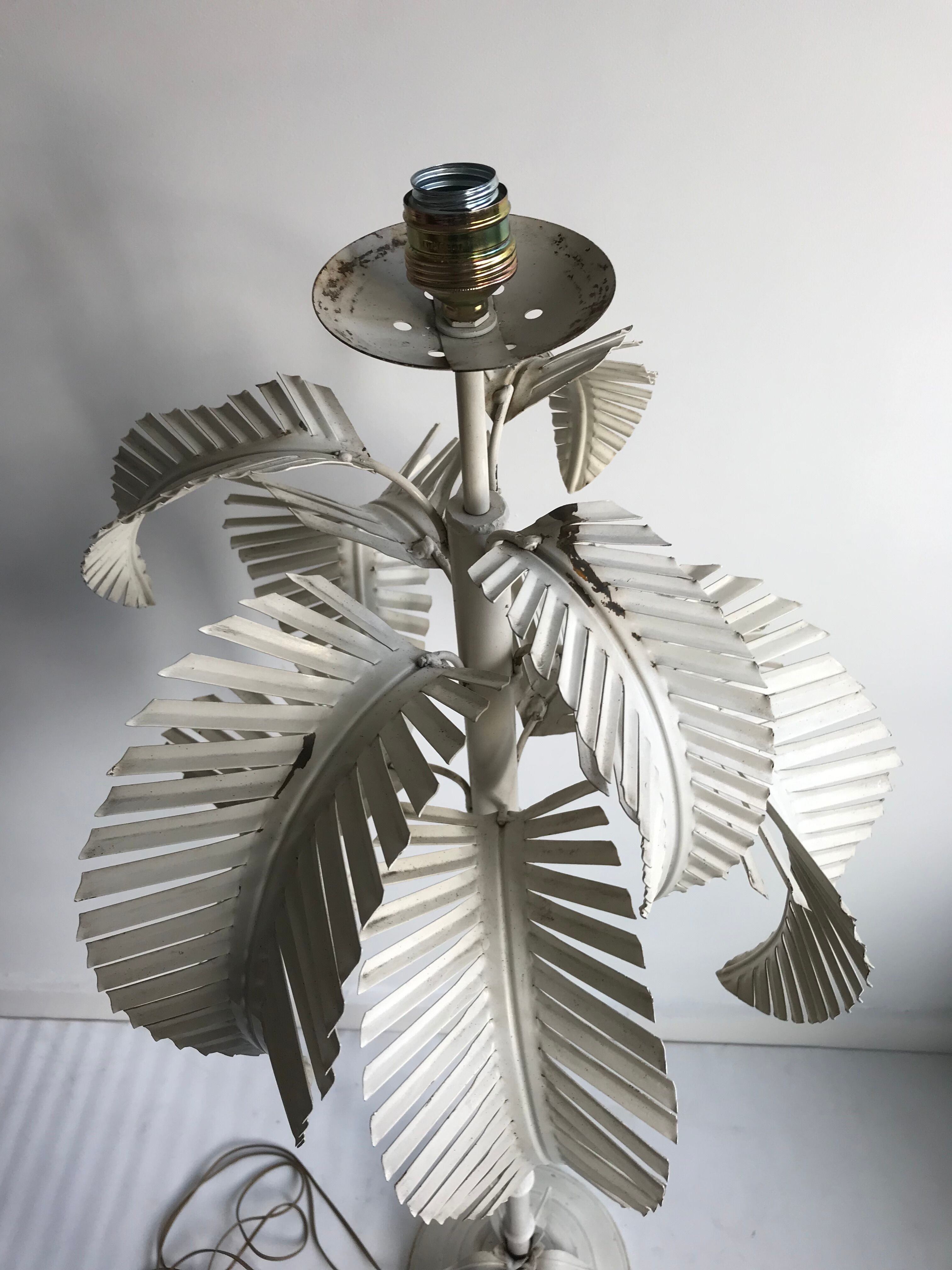 Floor lamp leaves palm