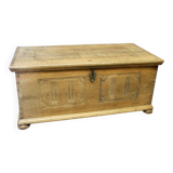 19th-century oak chest