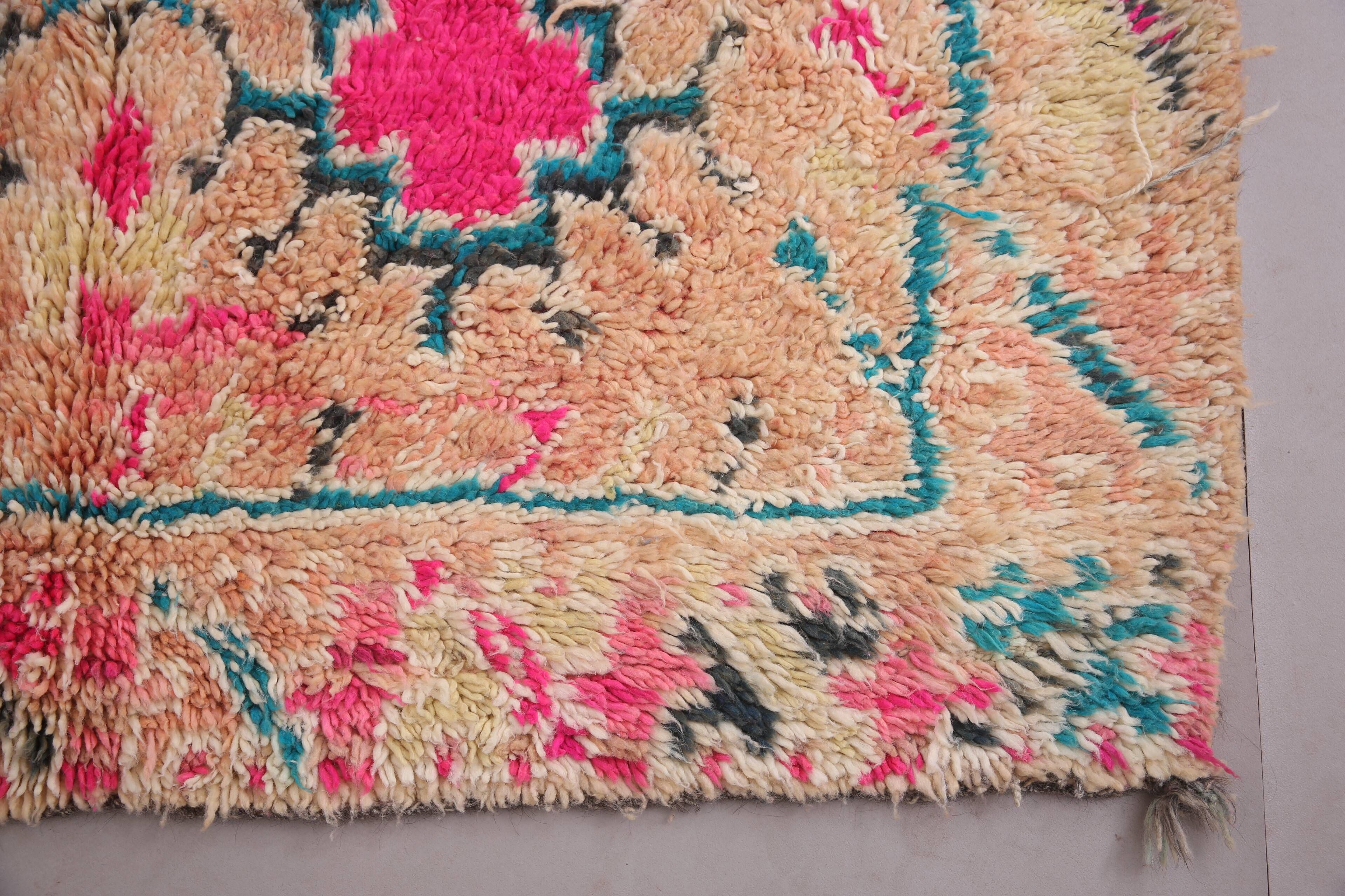 Tapis marocain vintage en laine colorée